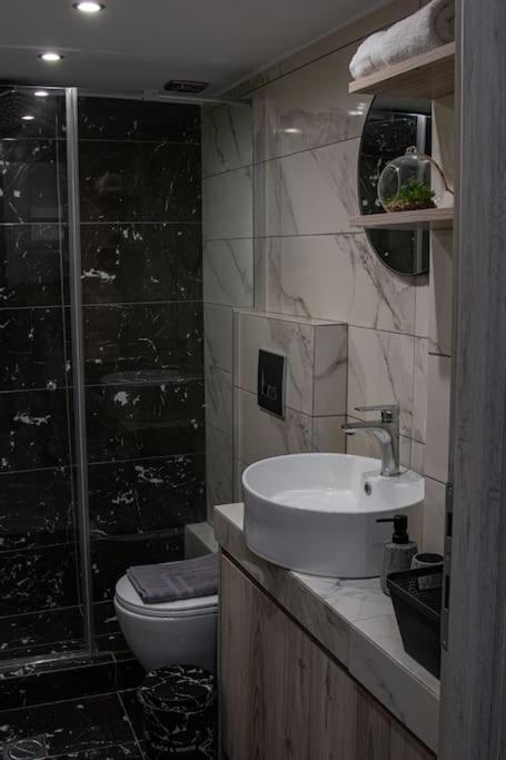 Apartament * Ck Modern Loft Near Seaside * Saloniki Zewnętrze zdjęcie